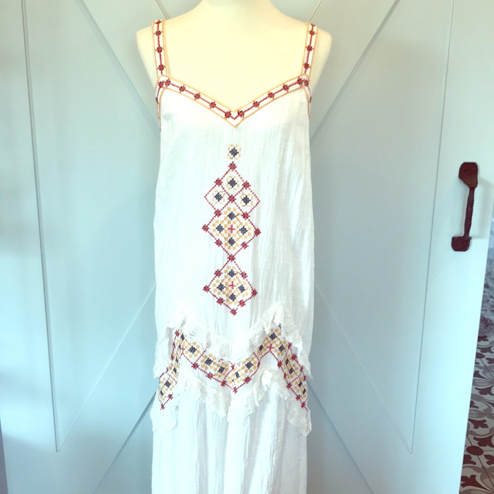 Max Studio EmbroideredMaxi Dress
